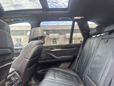 Used 2016 BMW X5 xDrive50i AWD/4WD image 10