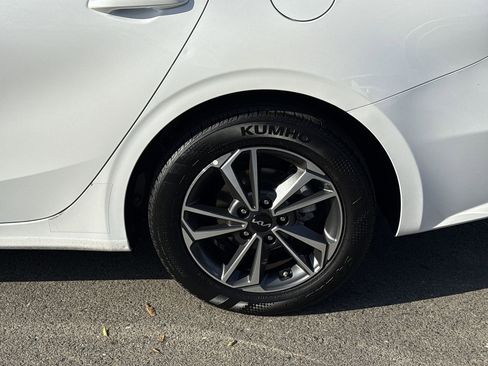 Used 2024 Kia Forte LXS image 28