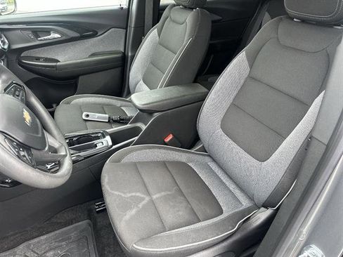 Certified 2023 Chevrolet TrailBlazer LT w/ Convenience Package FWD image 35