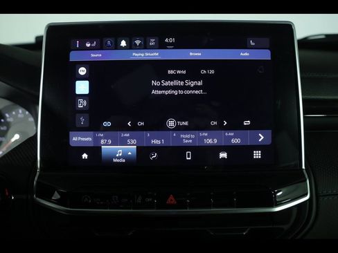 New 2026 Jeep Compass Latitude image 17