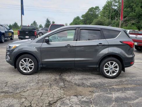 Used 2019 Ford Escape SE AWD/4WD image 4