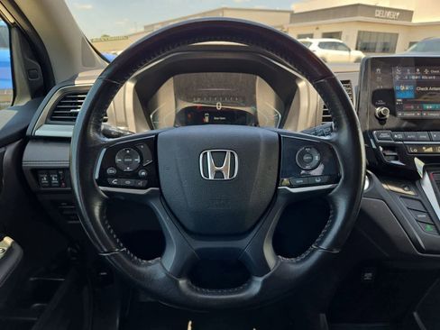 Used 2018 Honda Odyssey EX-L image 23