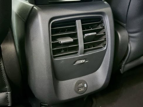 Certified 2022 Ford Mustang Mach-E Select image 12