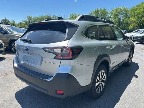 Certified 2025 Subaru Outback Premium w/ Popular Package #1A AWD/4WD image 5