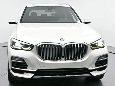 Used 2019 BMW X5 xDrive40i w/ Premium Package 2 AWD/4WD image 2