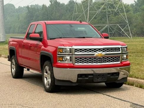 Used 2014 Chevrolet Silverado 1500 LT AWD/4WD image 3