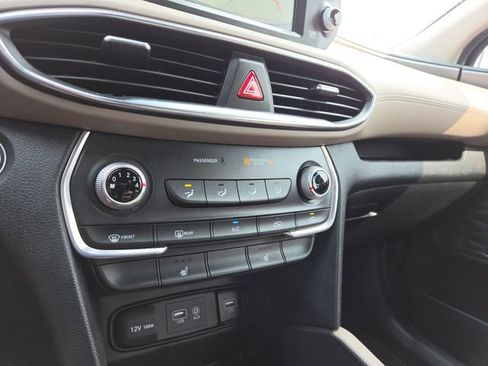 Used 2020 Hyundai Santa Fe SEL FWD image 13