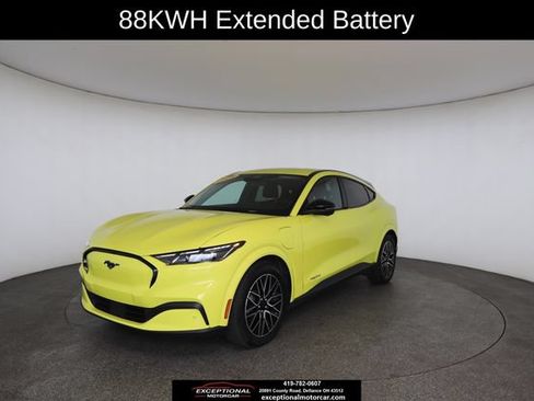 Used 2025 Ford Mustang Mach-E Premium RWD image 3