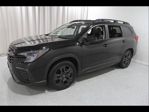 Used 2024 Subaru Ascent Onyx Edition AWD/4WD image 3