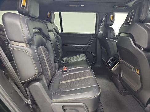 Used 2025 Rivian R1S Adventure AWD/4WD image 23