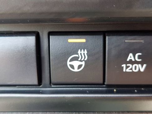 Used 2023 Toyota Tundra 1794 Edition image 40