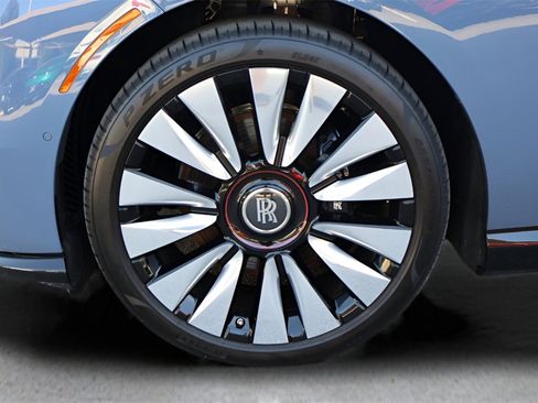New 2025 Rolls-Royce Spectre w/ Spectre Launch Package image 11