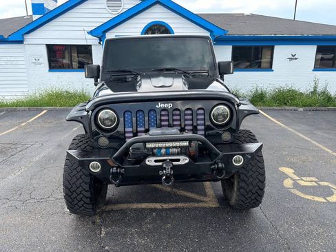 Used 2016 Jeep Wrangler Unlimited Sport w/ Quick Order Package 24S AWD/4WD image 2