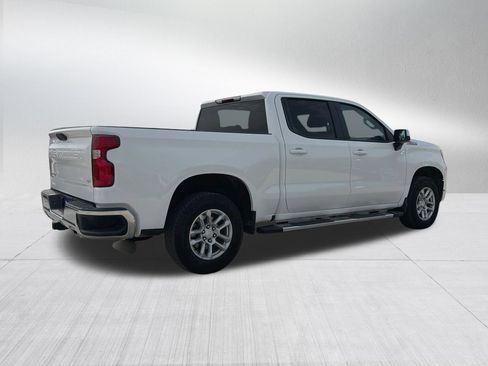 Used 2025 Chevrolet Silverado 1500 LT AWD/4WD image 7