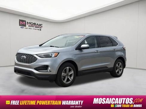 Used 2024 Ford Edge SEL w/ Convenience Package AWD/4WD image 3