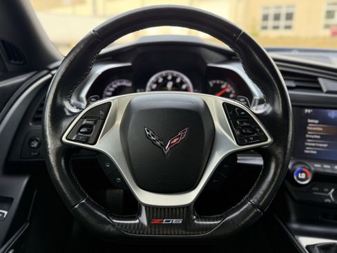 Used 2015 Chevrolet Corvette Z06 image 23