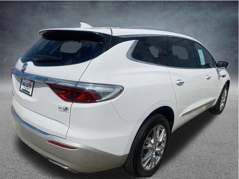Used 2023 Buick Enclave Essence w/ Experience Buick Package AWD/4WD image 7