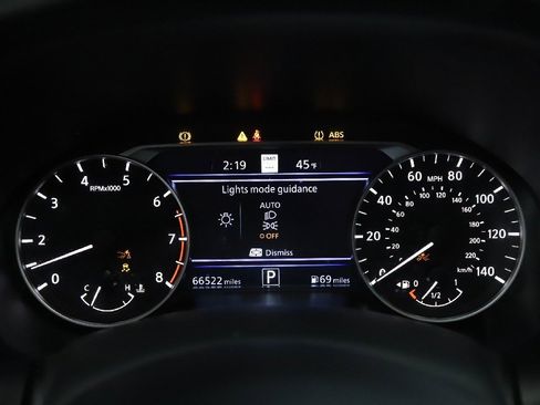 Used 2024 Nissan Altima 2.5 SV w/ SV Premium Package image 22