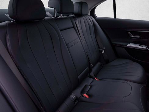 New 2026 Mercedes-Benz E 350 4MATIC Sedan image 25