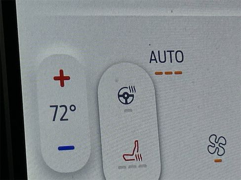 Used 2024 Ford Edge Titanium image 21