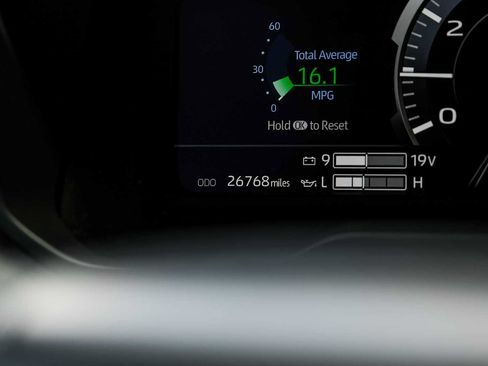 Used 2025 Toyota Sequoia TRD Pro AWD/4WD image 17