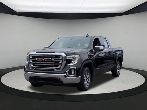 Certified 2022 GMC Sierra 1500 SLT w/ Driver Alert Package I AWD/4WD image 4