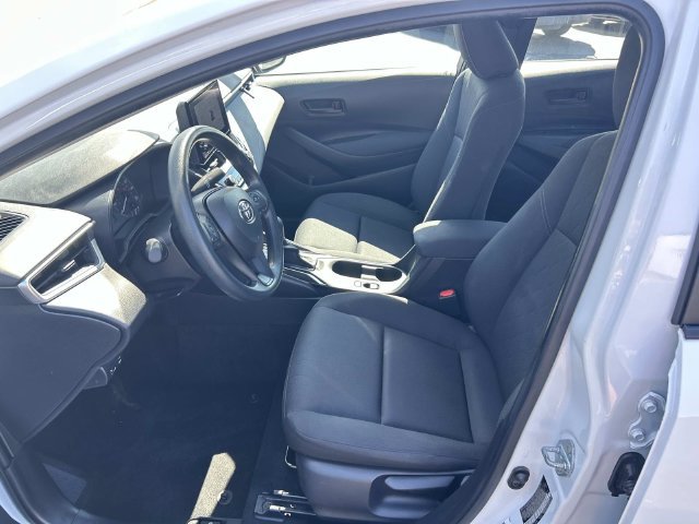 Used 2024 Toyota Corolla LE FWD image 17