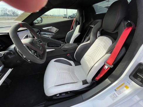 Used 2023 Chevrolet Corvette Stingray Premium Conv image 26