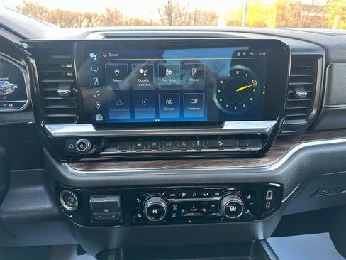 Used 2022 Chevrolet Silverado 1500 LT Trail Boss w/ Protection Package image 8