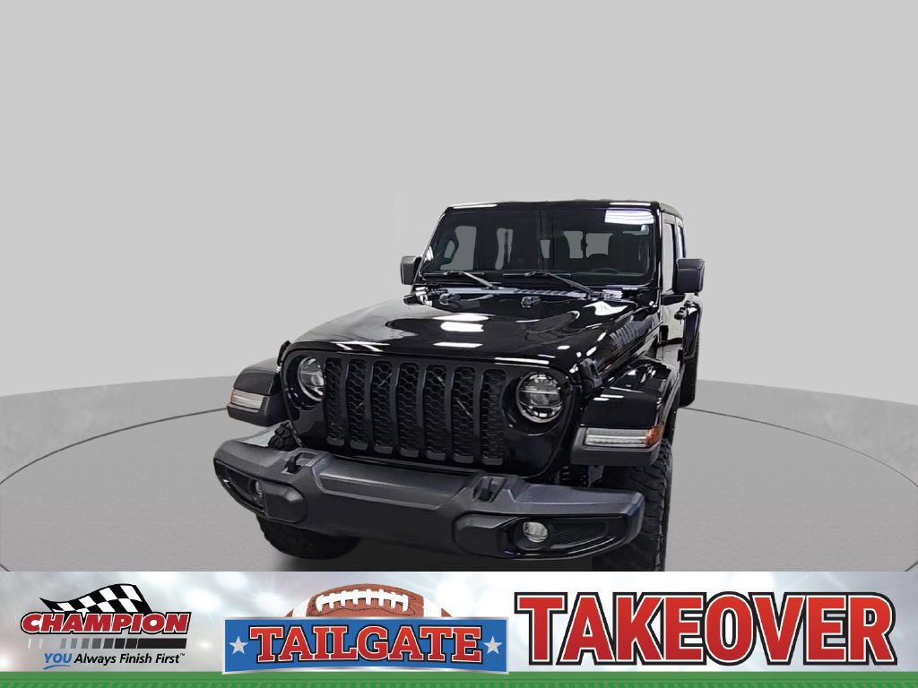 Used 2022 Jeep Gladiator Sport AWD/4WD image 3