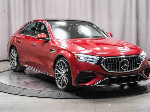 Used 2025 Mercedes-Benz E 53 AMG e 4MATIC Sedan image 5