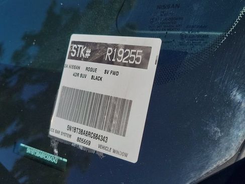 Used 2024 Nissan Rogue SV FWD image 28