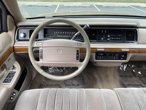 Used 1993 Mercury Grand Marquis LS image 19
