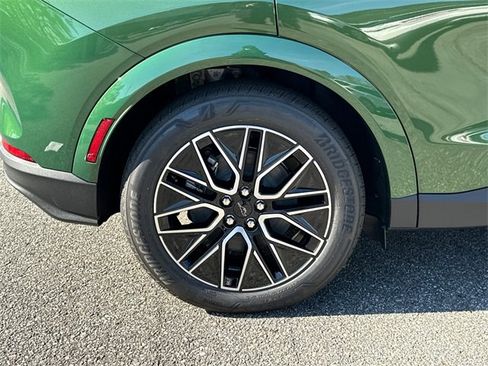 New 2025 Ford Mustang Mach-E Premium image 17