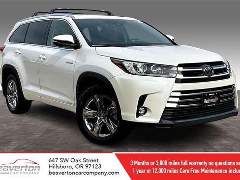 Used 2019 Toyota Highlander Limited Platinum image 1