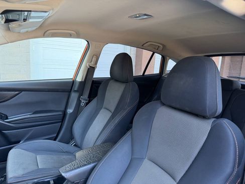 Used 2019 Subaru Crosstrek 2.0i Premium AWD/4WD image 16