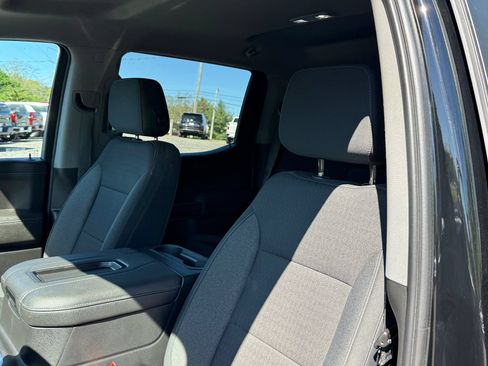 Certified 2022 Chevrolet Silverado 1500 LT Trail Boss w/ Safety Package AWD/4WD image 17