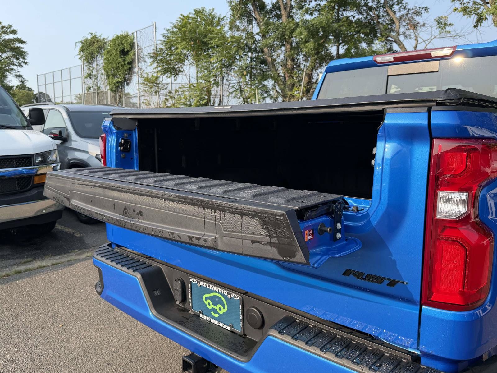 Certified 2025 Chevrolet Silverado 1500 RST w/ Convenience Package II AWD/4WD image 9