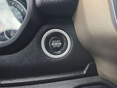 Used 2019 RAM 2500 Laramie AWD/4WD image 26