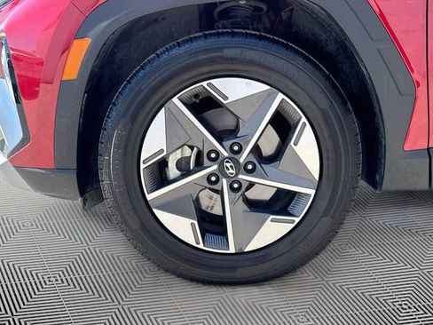 Used 2025 Hyundai Tucson SEL FWD image 30