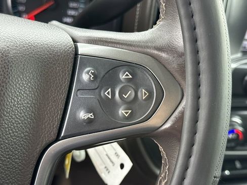 Used 2015 Chevrolet Silverado 2500 LTZ w/ LTZ Plus Package image 27