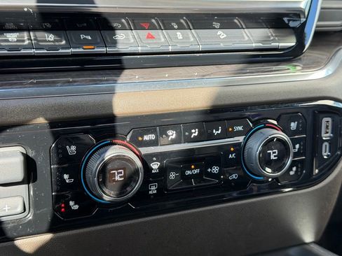 Used 2025 Chevrolet Silverado 3500 LTZ w/ LTZ Plus Package image 14