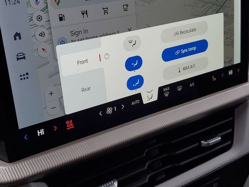 New 2026 Ford Explorer Active w/ Active Comfort Package image 18