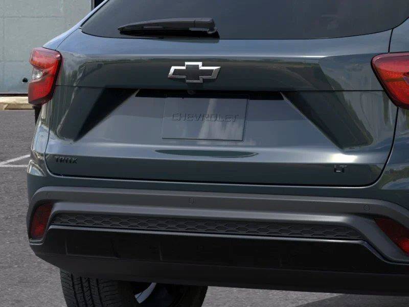 New 2026 Chevrolet Trax LT w/ Sunroof Package FWD image 38
