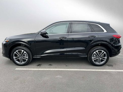 New 2025 Audi Q5 Premium image 2