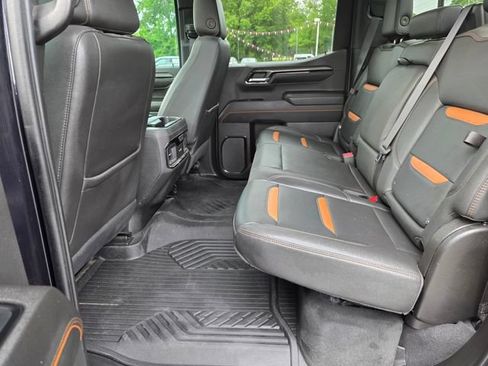 Used 2023 GMC Sierra 1500 AT4 w/ AT4 Premium Package AWD/4WD image 37