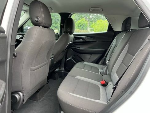 Used 2021 Chevrolet TrailBlazer LS FWD image 15