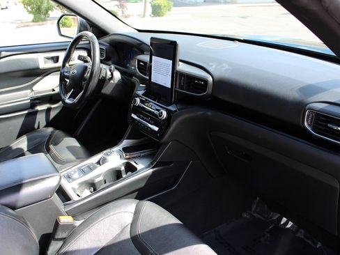 Used 2022 Ford Explorer ST w/ Equipment Group 401A AWD/4WD image 25