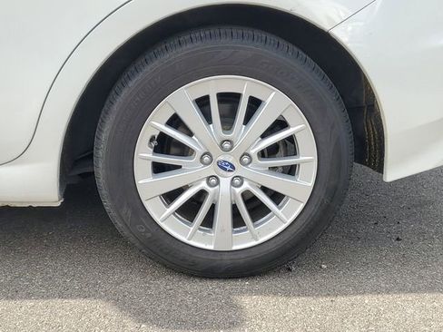 Used 2018 Subaru Impreza 2.0i Premium w/ Eyesight & BSD & Rcta AWD/4WD image 5