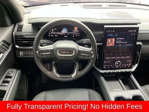 Used 2025 GMC Acadia AT4 AWD/4WD image 12